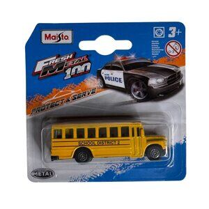 Maisto Fresh Metal School Bus Diecast Metal Toy New on Card